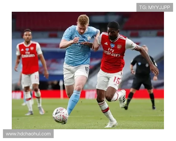 纽卡斯尔领先进球托纳利禁区外射门意外折射助攻成功